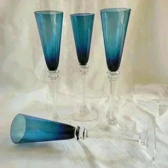 Set of 4-Blue Champagne Flutes - Picture 2 of 4